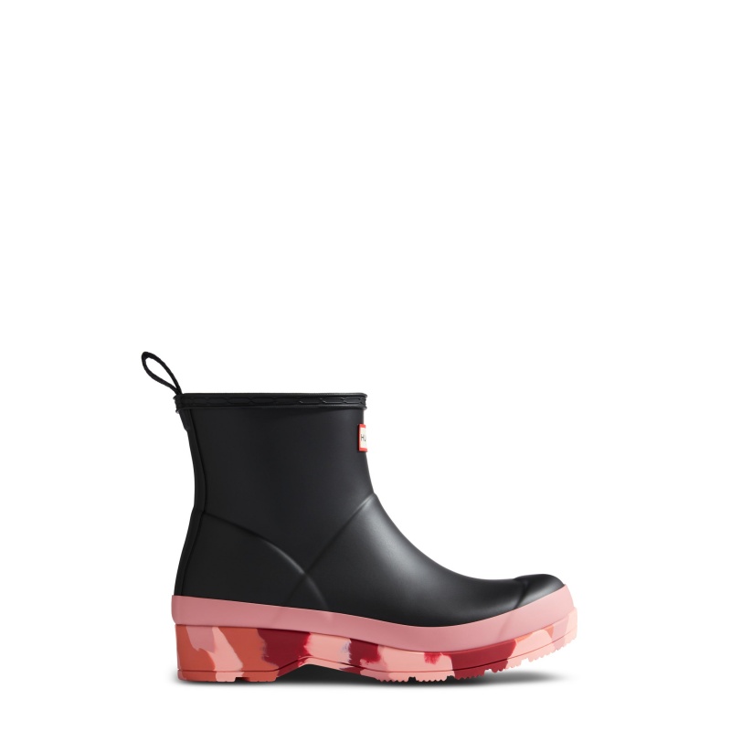 Hunter Boots PLAY Camo Short Slides Black/Red Flurry/Purring Pink/ | 69108-KUHW